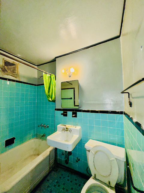 1842 Schieffelin Avenue, Unit TWN photo 34