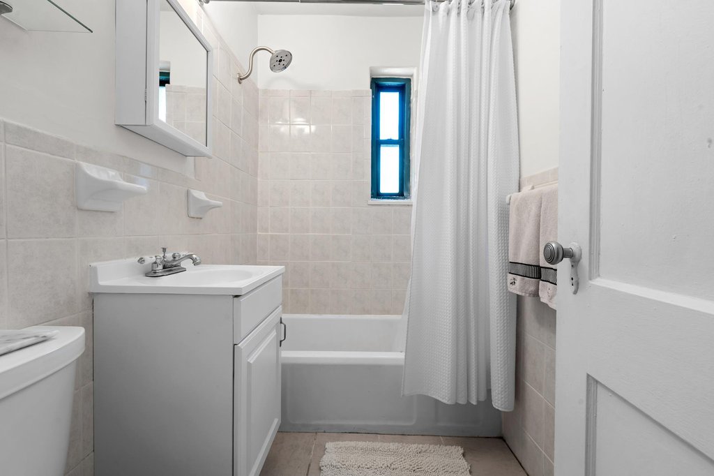 34-20 79th Street, Unit 1 photo 6