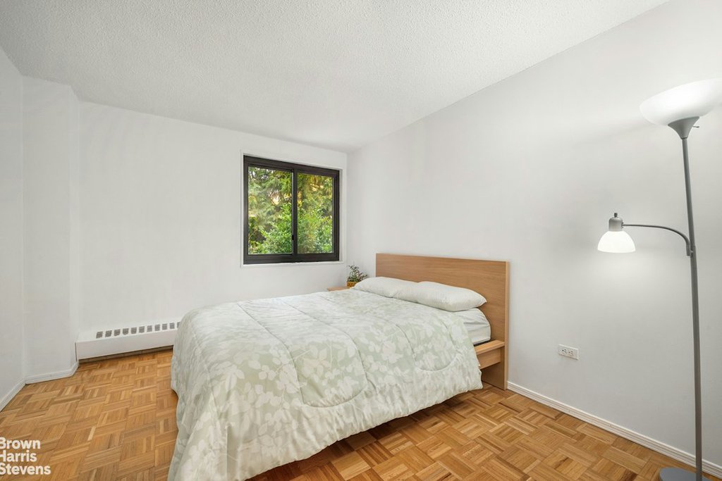 90 Beekman Street, Unit 3J photo 3