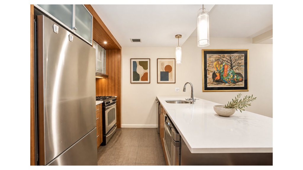 154 Skillman Avenue, Unit 2B photo 4