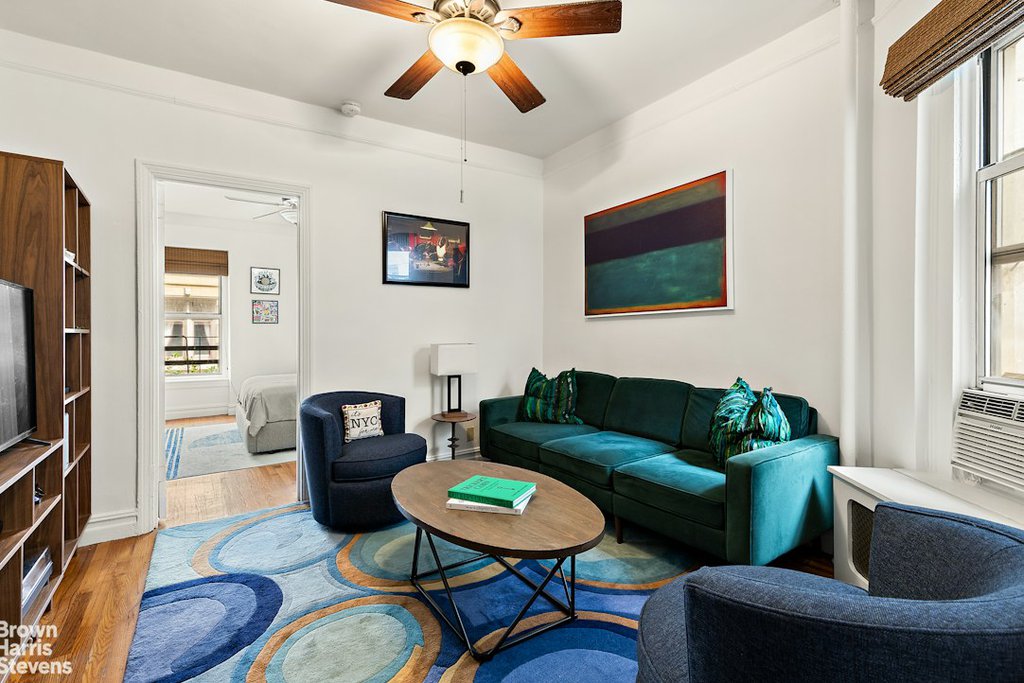 326 East 73rd Street, Unit 4B