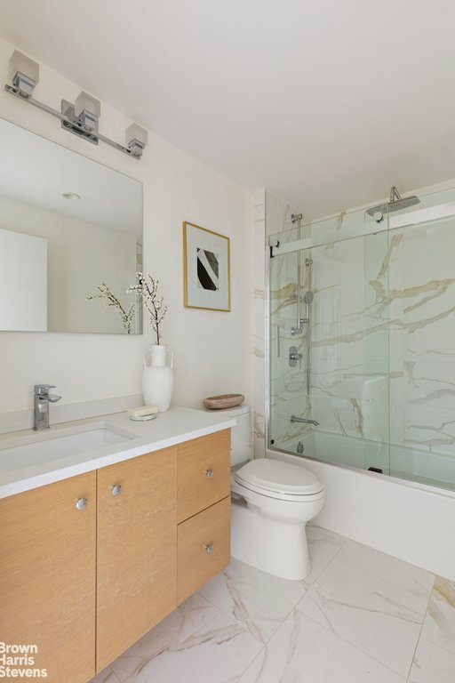 380 Rector Place, Unit 8M photo 9