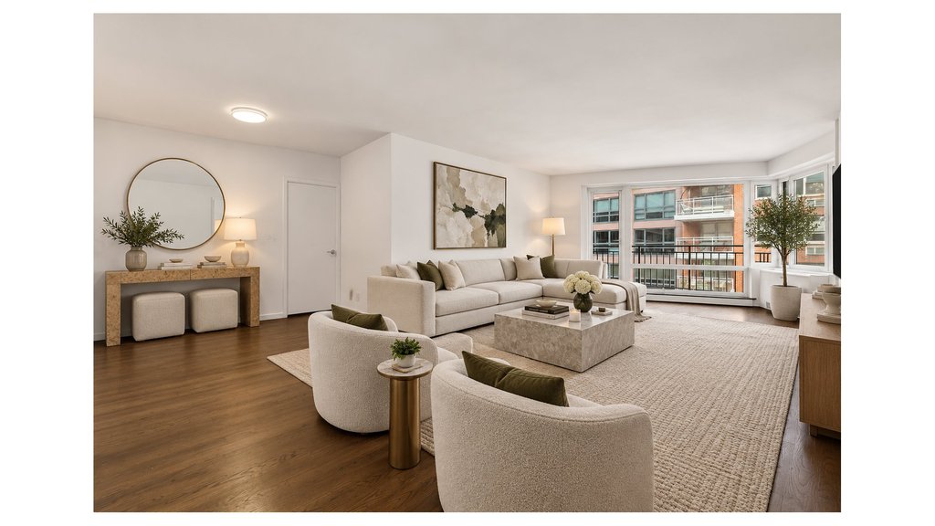 60 Sutton Place South, Unit 7KN photo 2