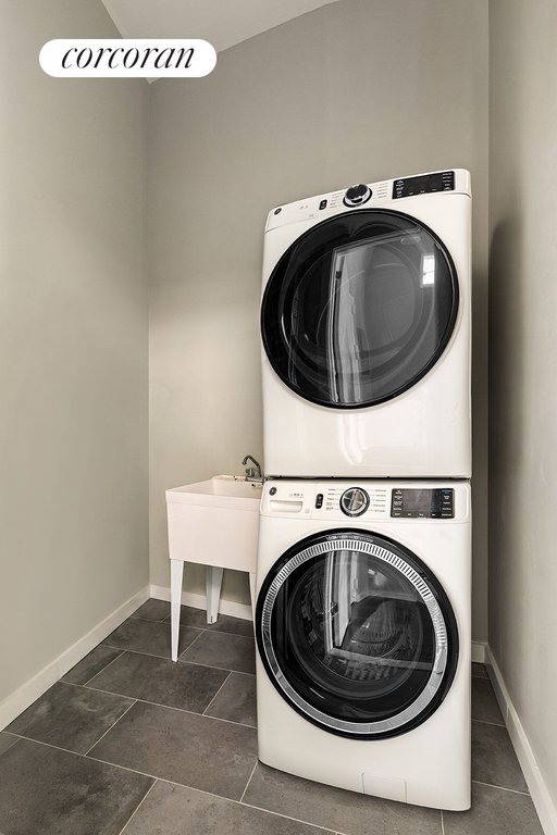 689 Myrtle Avenue, Unit 5I photo 10