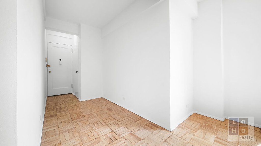 530 Grand Street, Unit E10F photo 12