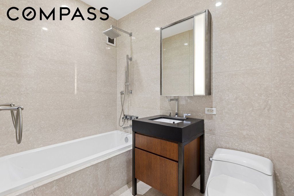 75 Wall Street, Unit 36O photo 10