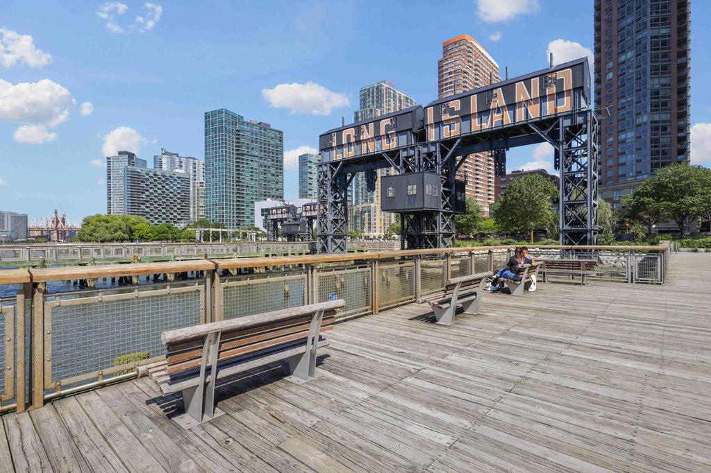4-74 48th Avenue, Unit 5A photo 22