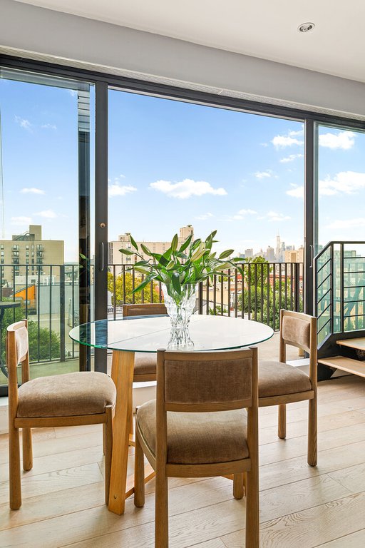 558 Fifth Avenue, Unit 5B photo 3