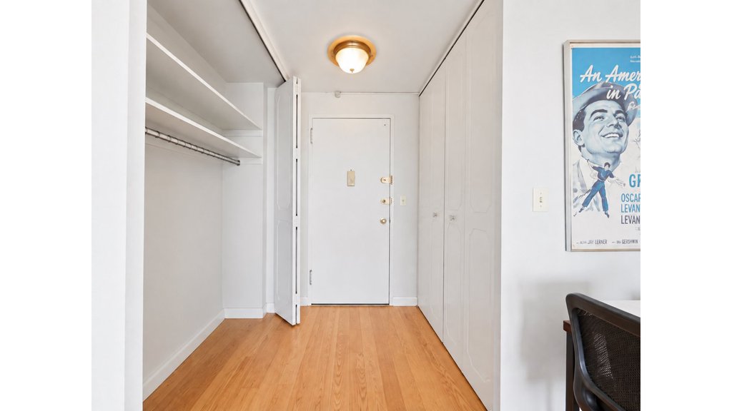 555 Kappock Street, Unit 25T photo 9