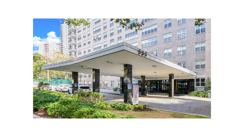 555 Kappock Street, Unit 25T photo 17