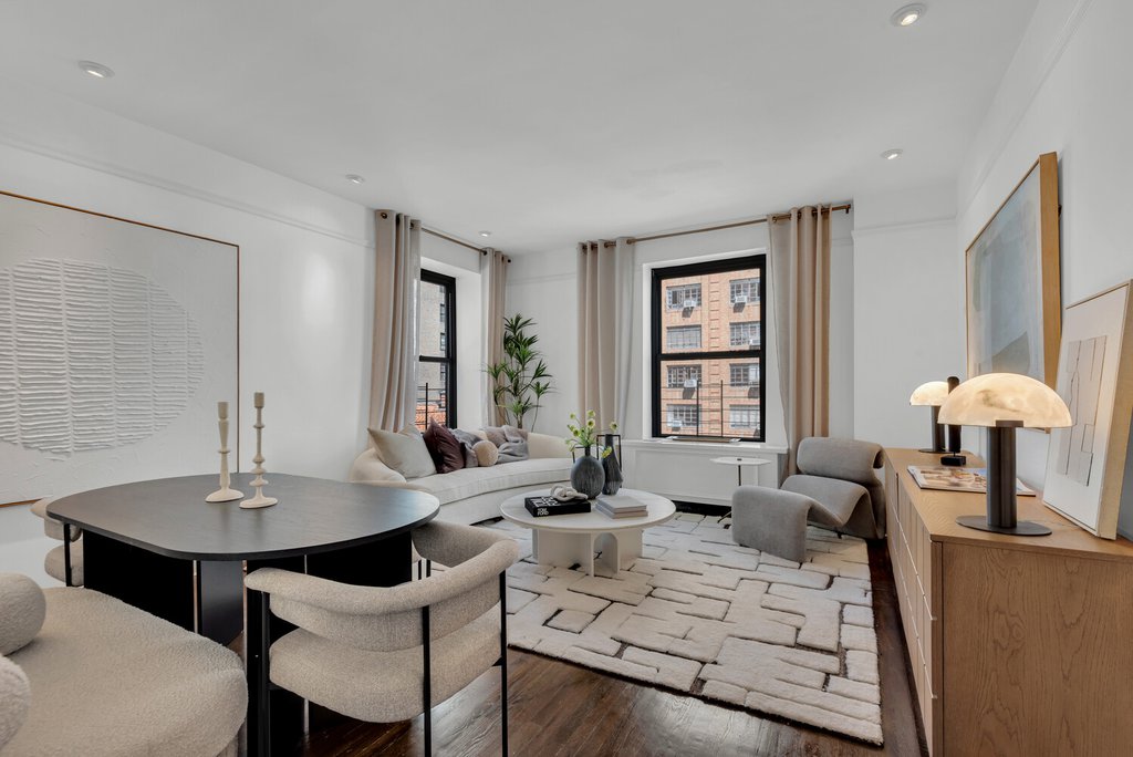 257 Central Park West, Unit 6E