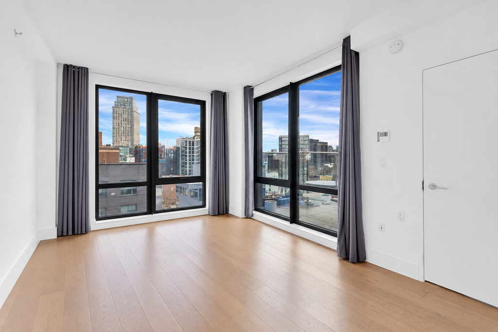 46-20 11th Street, Unit 7B photo 8