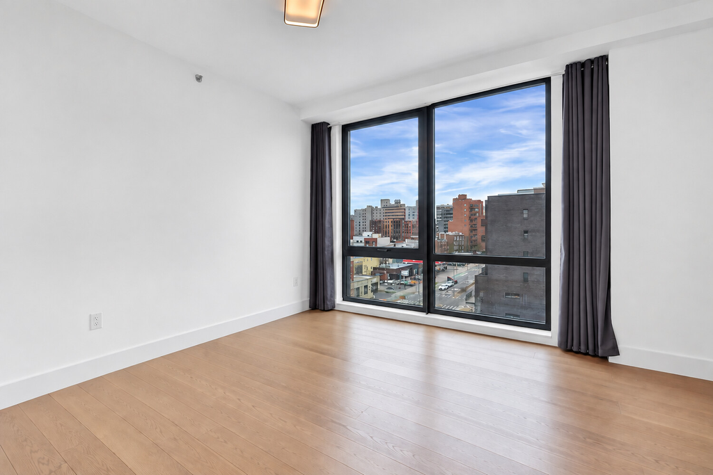 46-20 11th Street, Unit 7B photo 11