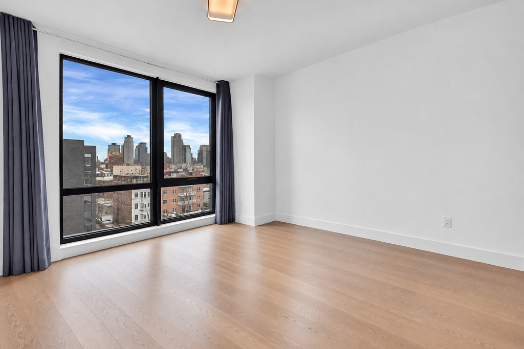 46-20 11th Street, Unit 7B photo 13