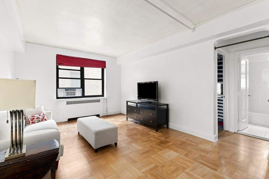349 East 49th Street, Unit 5K