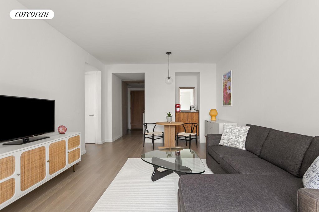 1 City Point, Unit 27J photo 2