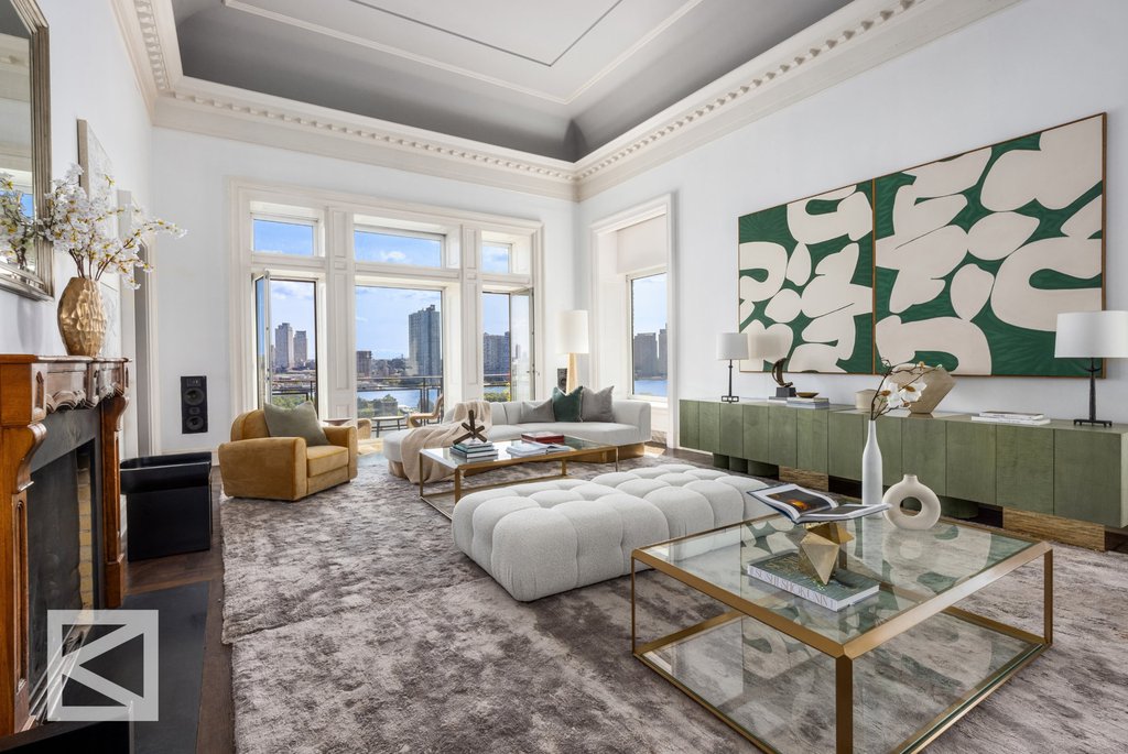 450 East 52nd Street, Unit 10 photo 2