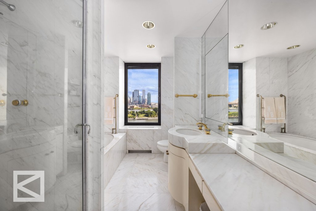 450 East 52nd Street, Unit 10 photo 30