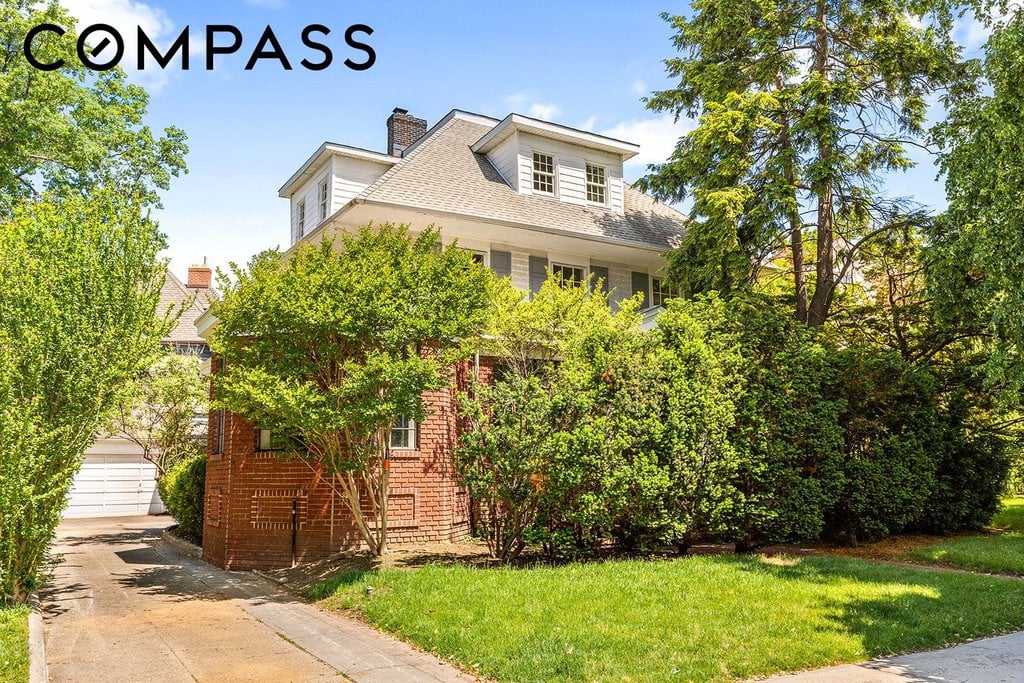 1815 Ditmas Avenue – For Sale photo 2