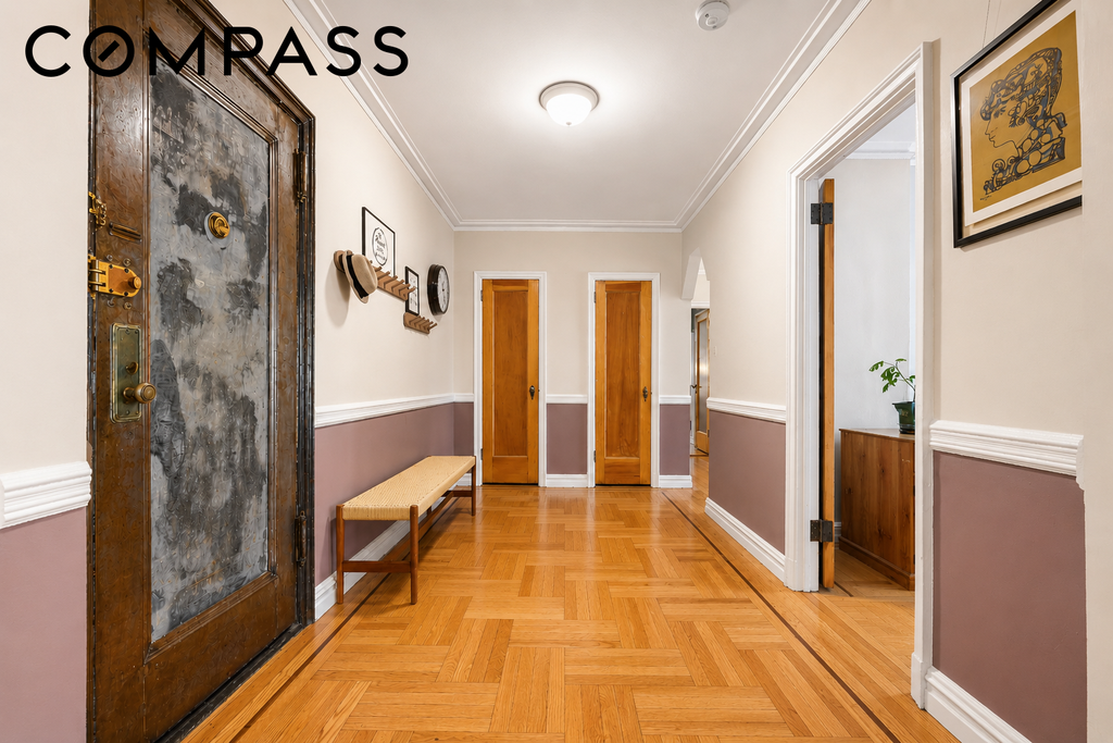 350 Cabrini Boulevard, Unit 3E photo 3