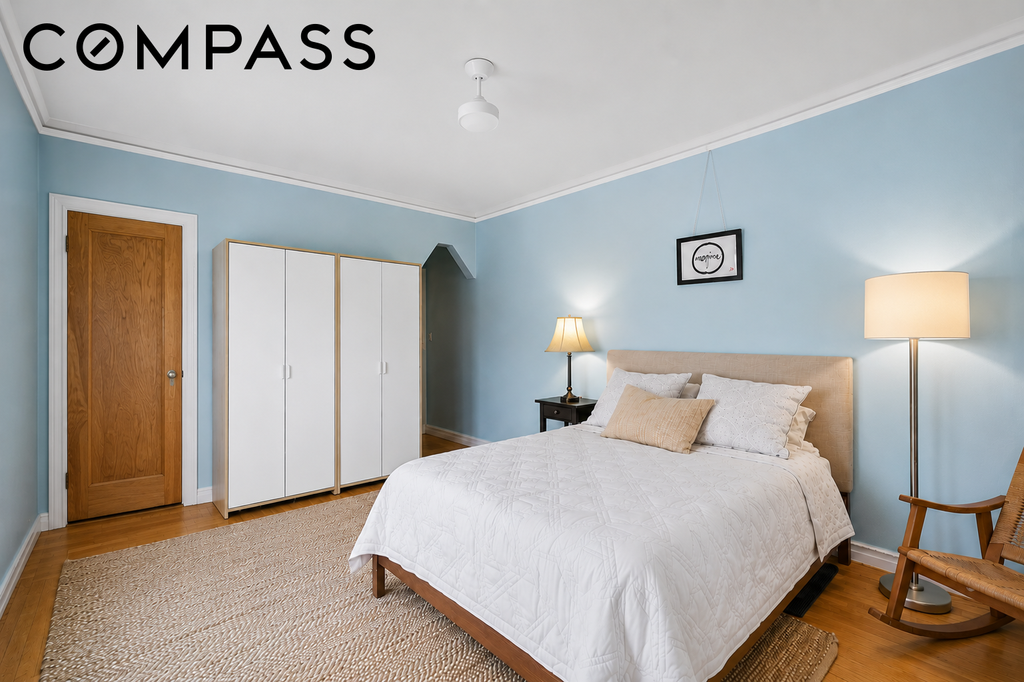 350 Cabrini Boulevard, Unit 3E photo 8