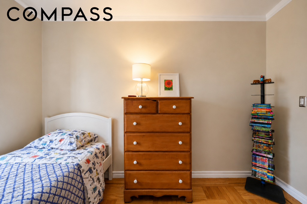 350 Cabrini Boulevard, Unit 3E photo 10