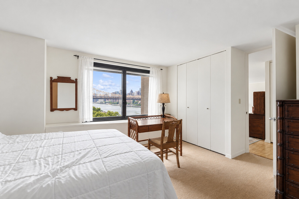 531 Main Street, Unit 1007 photo 4