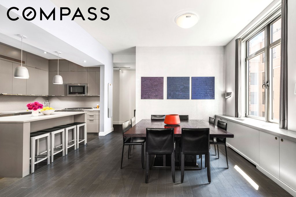 252 Seventh Avenue, Unit 9D photo 3