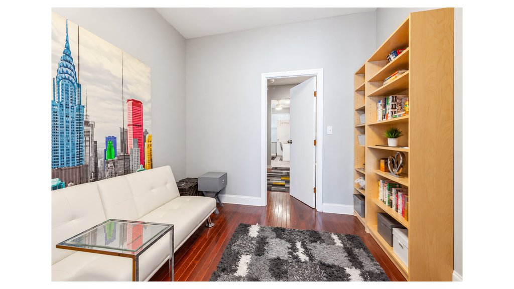 163 Greenpoint Avenue – For Sale photo 2