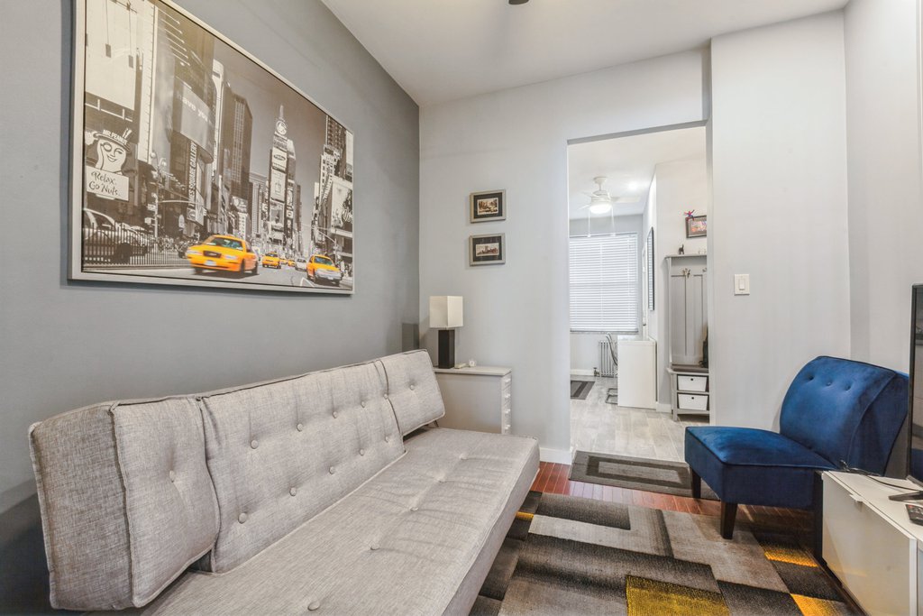 163 Greenpoint Avenue – For Sale photo 4