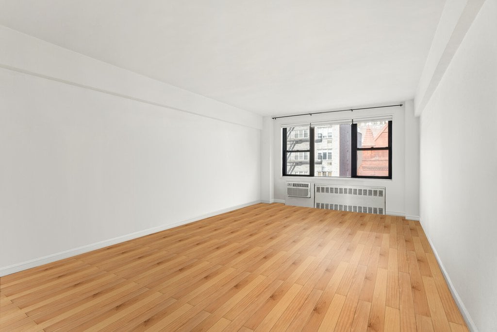 408 West 57th Street, Unit 6G photo 6