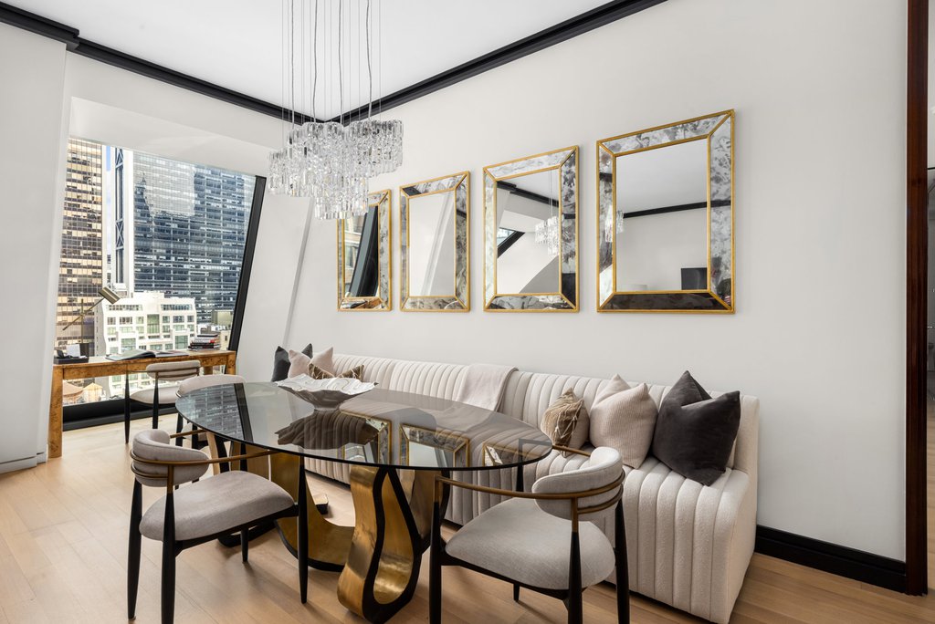 53 West 53rd Street, Unit 18B photo 4