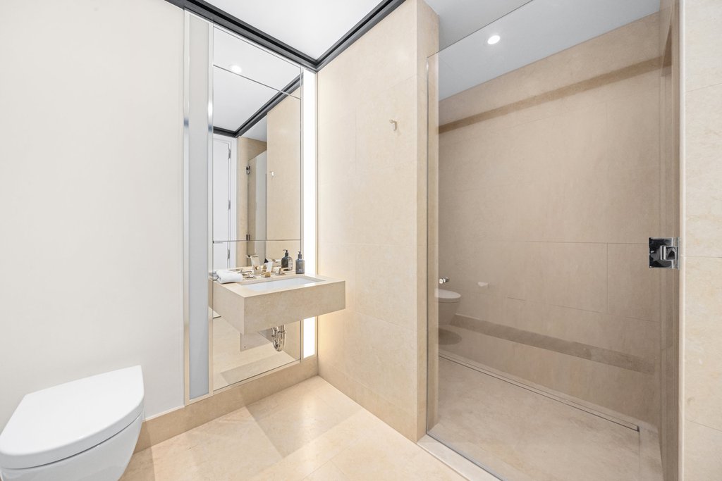 53 West 53rd Street, Unit 18B photo 15
