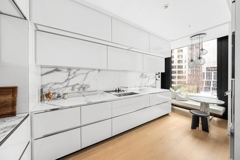 53 West 53rd Street, Unit 18B photo 7
