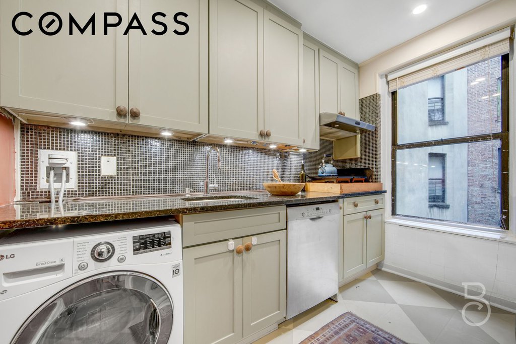 137 West 142nd Street, Unit 2B photo 7