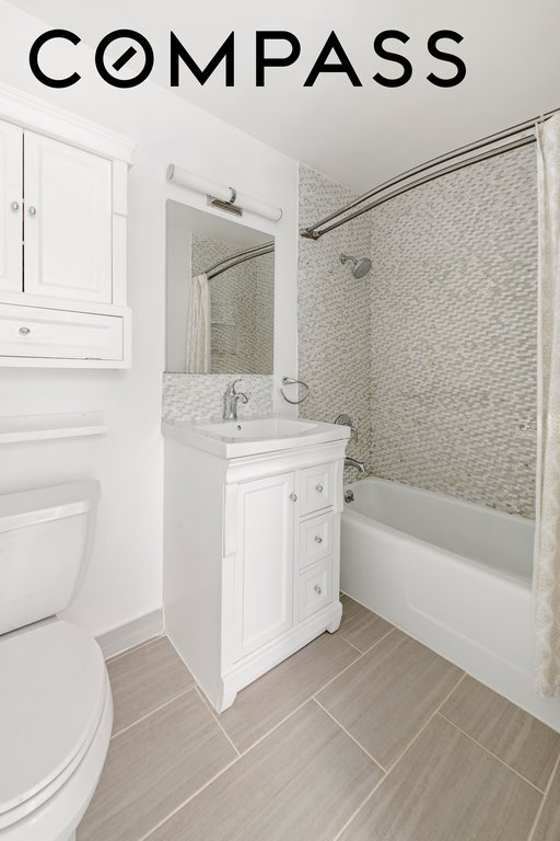 310 East 46th Street, Unit 19L photo 7