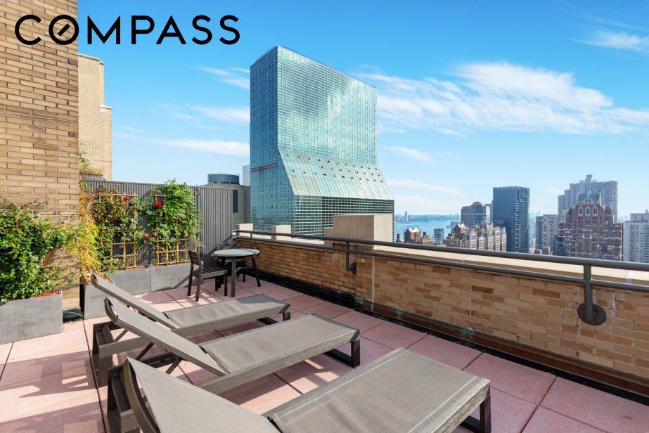310 East 46th Street, Unit 19L photo 10
