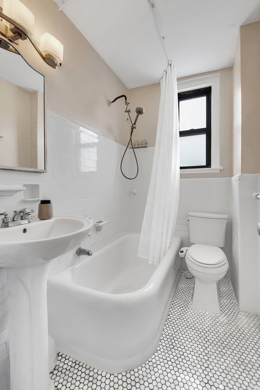 50 West 106th Street, Unit 8B photo 5
