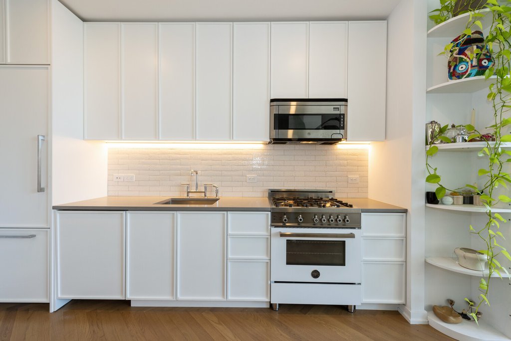 184 Kent Avenue, Unit A616 photo 7
