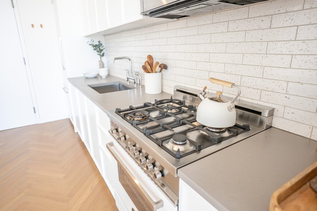 184 Kent Avenue, Unit A616 photo 6