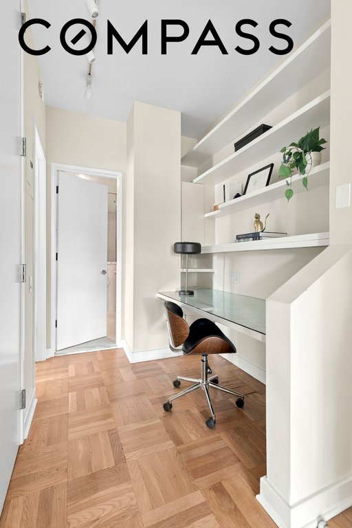 2 Fifth Avenue, Unit 11G photo 10