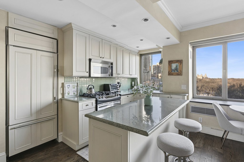 230 Central Park South, Unit 10C photo 5