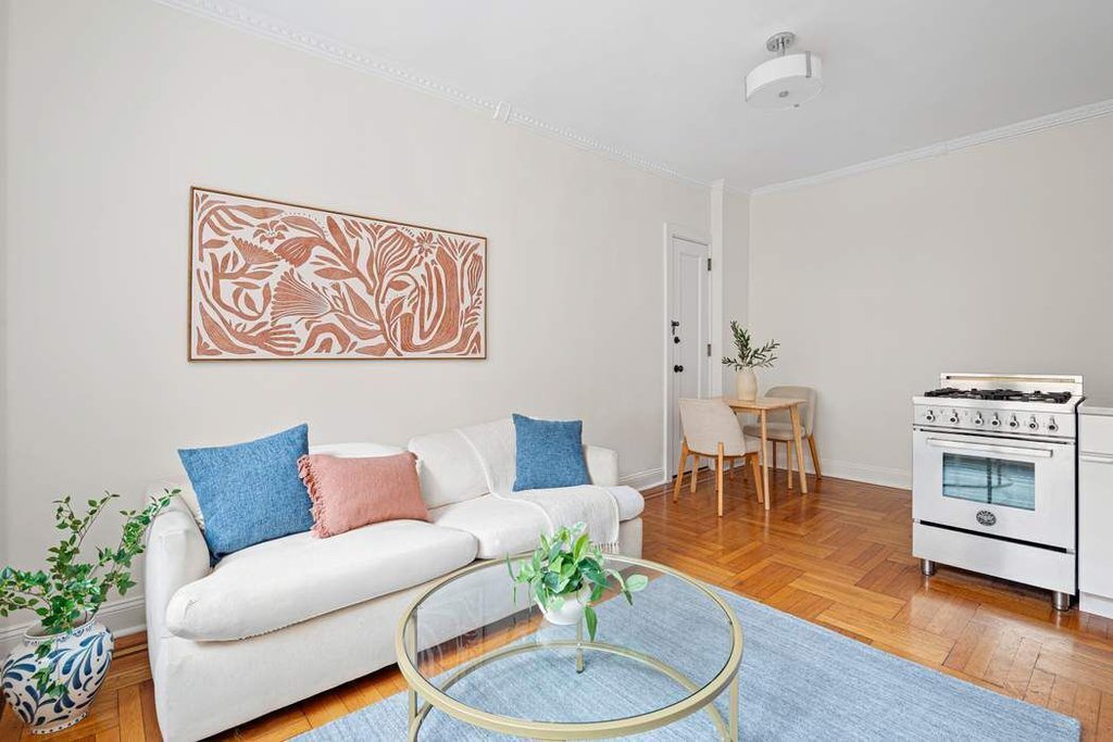 85 Barrow Street, Unit 5R photo 2