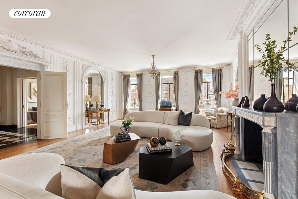 730 Park Avenue, Unit 15/16A