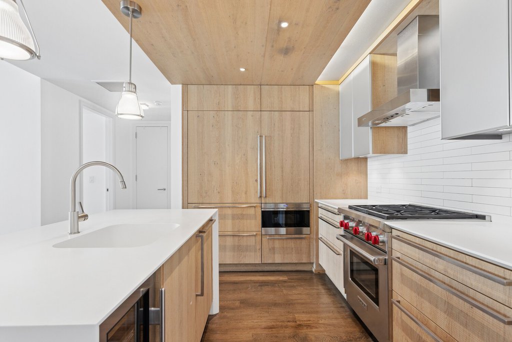 211 East 13th Street, Unit 5K photo 3