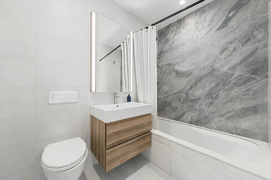 181 East 28th Street, Unit 402 photo 5