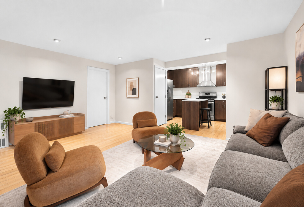162 Ninth Avenue, Unit B photo 2