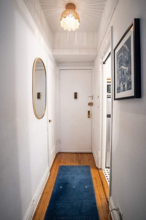 24 Fifth Avenue, Unit 811 photo 5