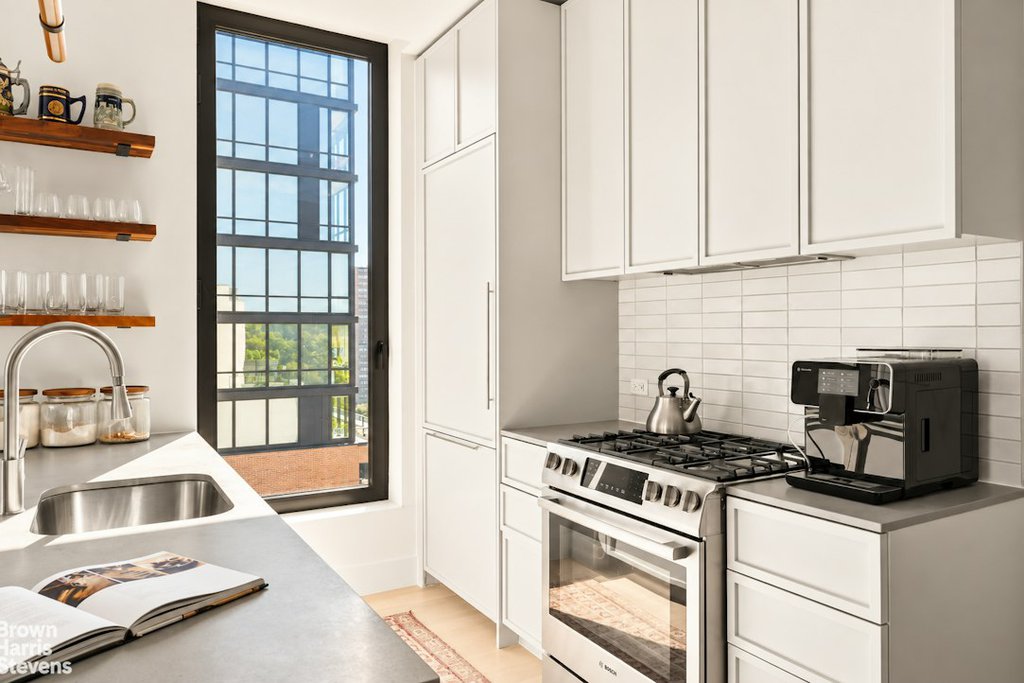 111 Montgomery Street, Unit 12F photo 5