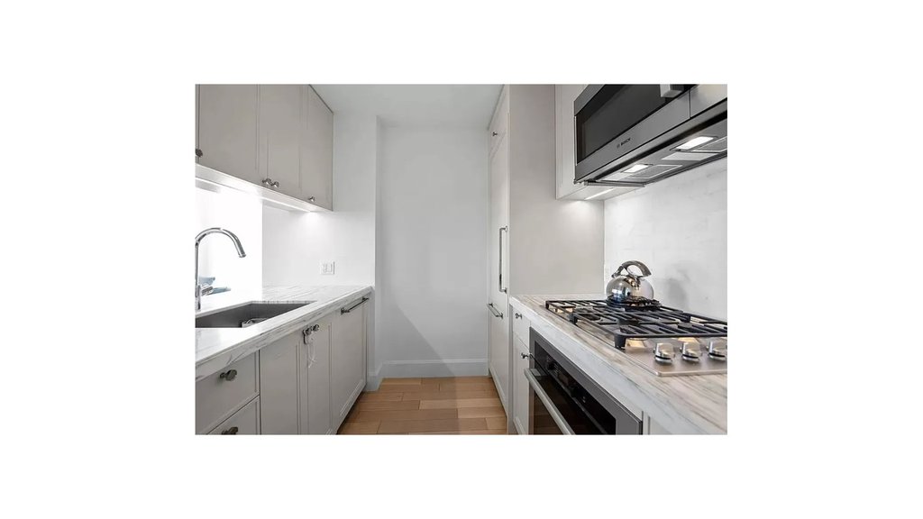 389 East 89th Street, Unit 11G photo 3